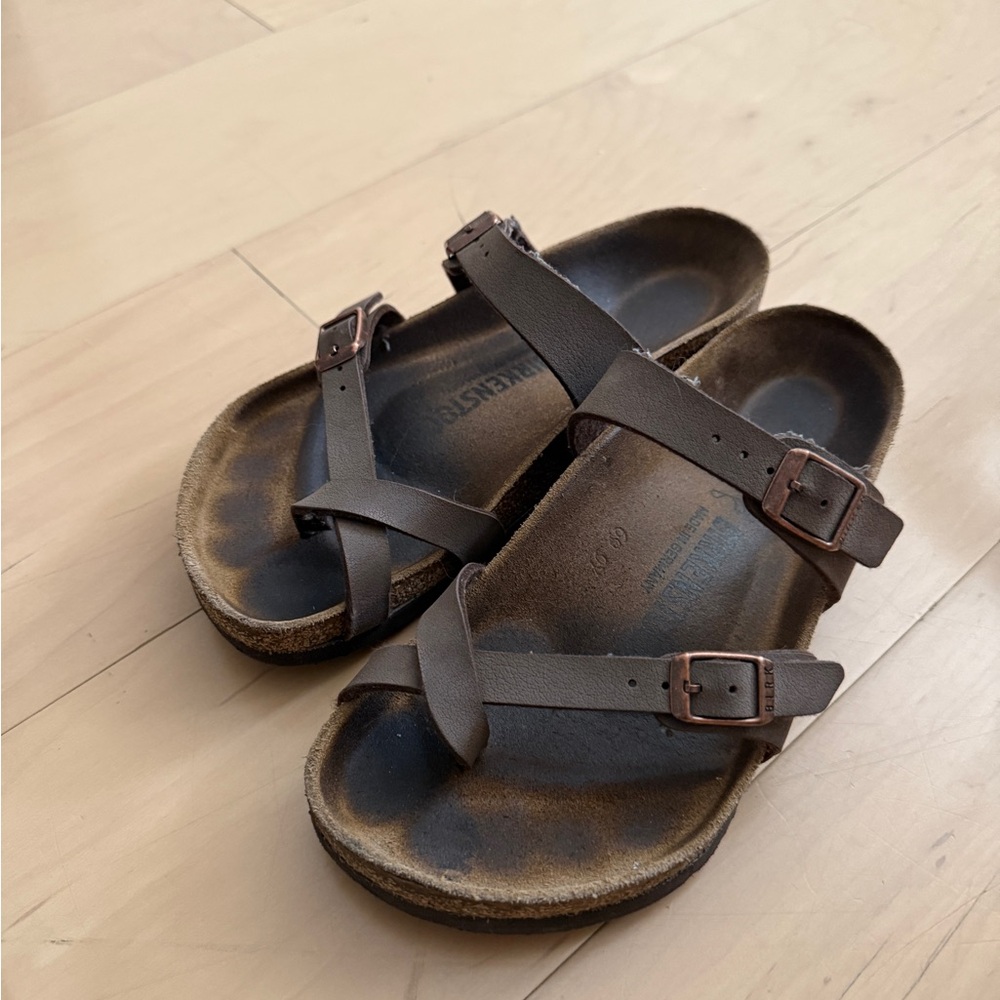 birkenstock mayari in khaki